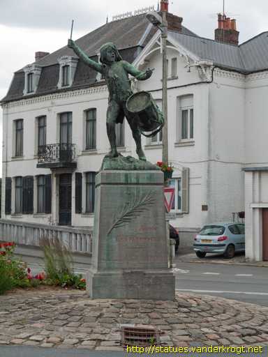 Avesnes-sur-Helpe /  Tambour Stroh