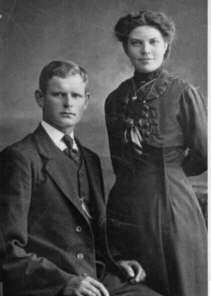 Johannes van der Krogt (P-53) trouwfoto 1915