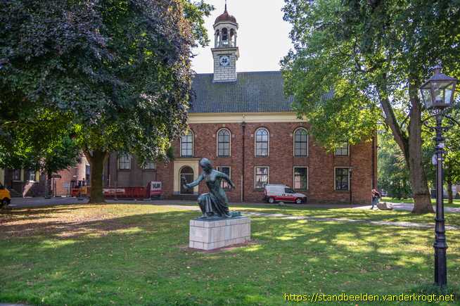 Assen -  Provinciaal Gedenkteken