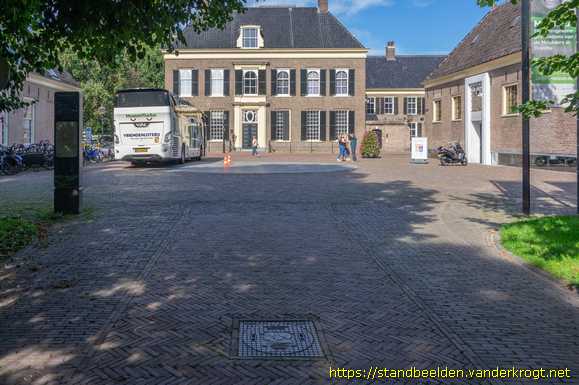 Assen -  Kroningsdeksel Willem-Alexander en Máxima