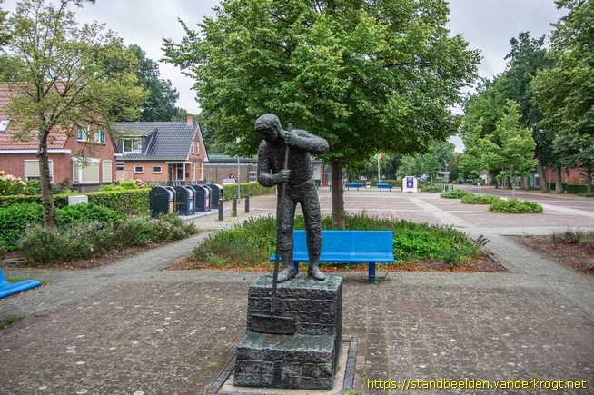 Nieuw-Weerdinge -  De Veenarbeider