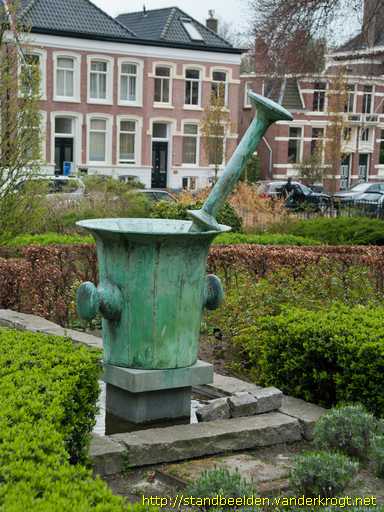 Meppel -  Gedenkteken Brocades-Stheeman