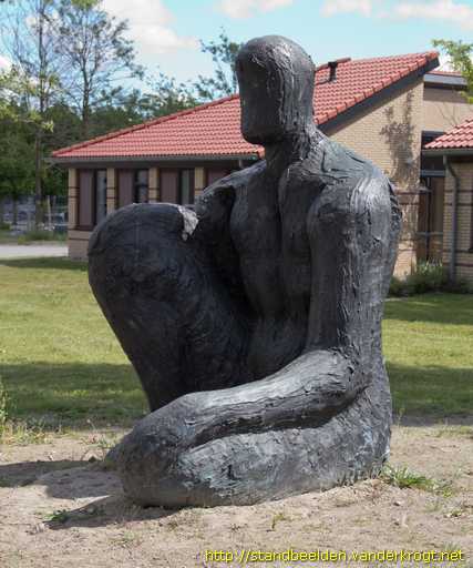 Almere Stad -  Zittende reus