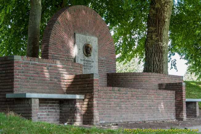 Franeker -  Westra-gedenkbank