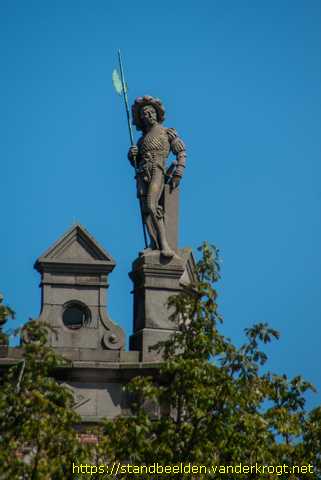 Arnhem -  Gevelbeelden Duivelshuis