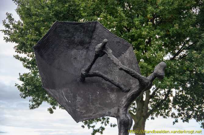 Ewijk -  Parapluvrouw