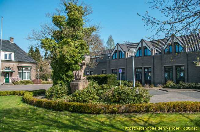 Hengelo -  Gedenkteken voor Oorlogsslachtoffers