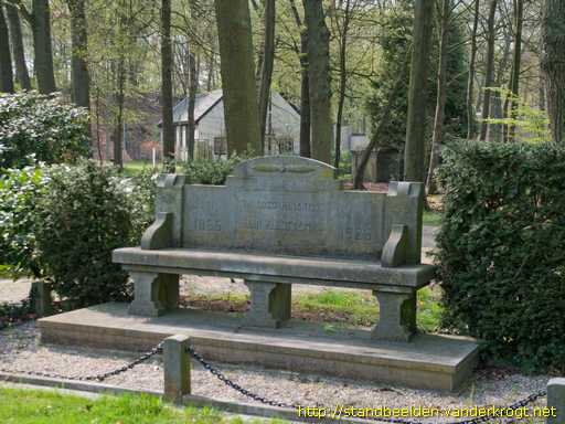 Doetinchem -  Klootsema-bank