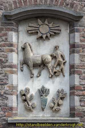 Hattem -  Ploegende boer