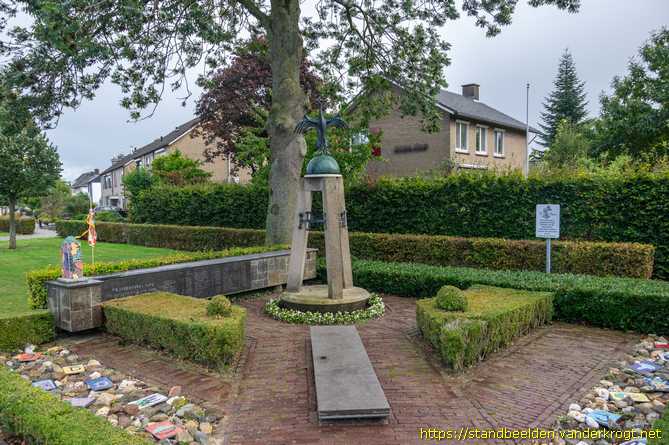 Doornenburg -  Feniks