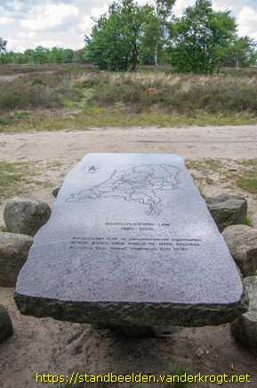 Vierhouten -  Monument 25 jaar Wandelplatform LAW