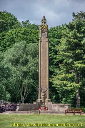 Oosterbeek -  Airborne-monument