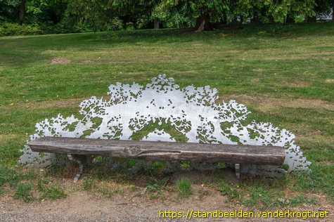 Oosterbeek -  Tribute to the Tree