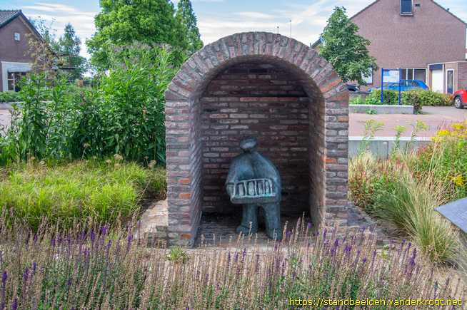 Spijk (Rijn) -  De steenovenwerker