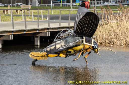 Wageningen -  Must leave