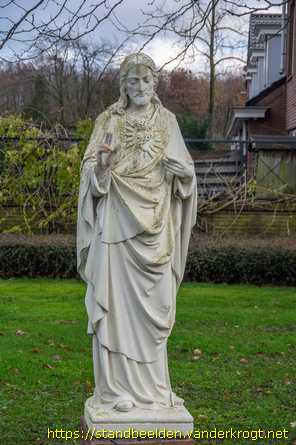 Babberich -  Heilig Hartbeeld