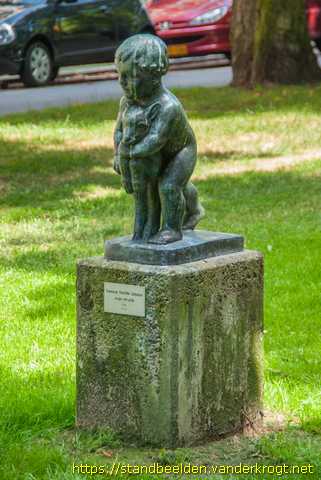 Groningen -  Jongen met geitje