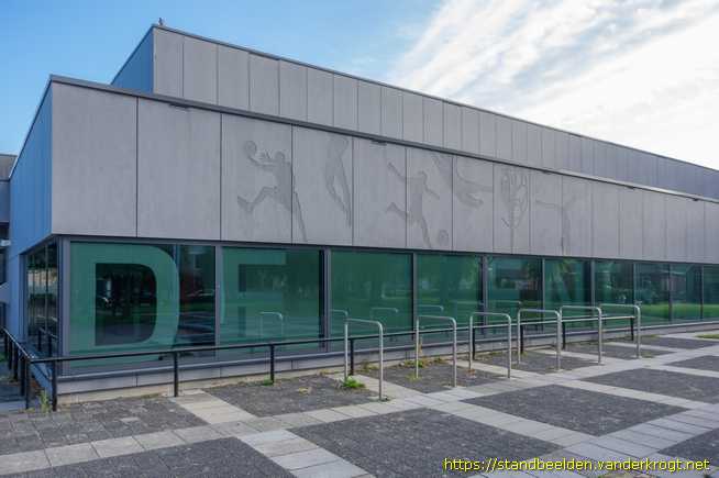 Muntendam -  Handballers, voetballers, turners en dansers