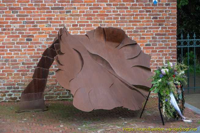 Meeden - Vallend Blad