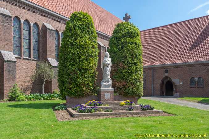 Neerbeek -  Bevrijdingsmonument - Heilig Hartbeeld