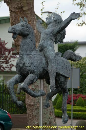 Kerkrade -  Meisje op draaimolenpaard