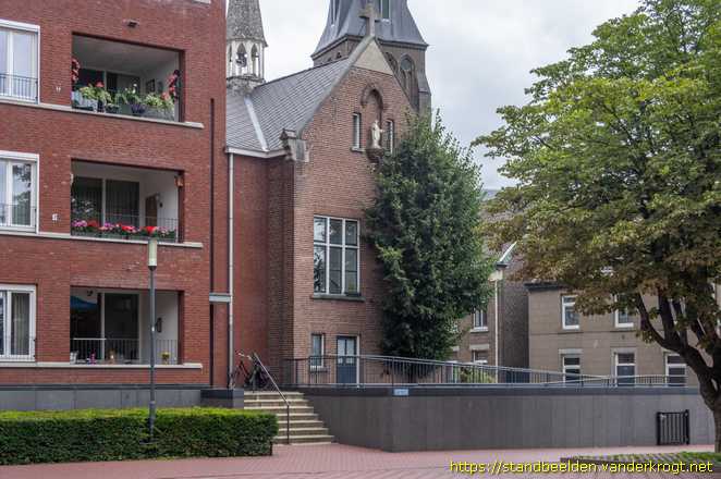 Borgharen -  Heilig Hartbeeld