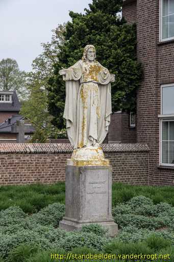 Nederweert -  Heilig Hartbeeld