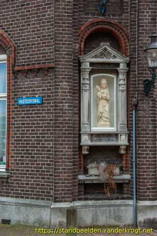 Roermond -  Maria met kind