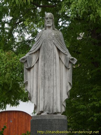 Geleen -  Heilig Hartbeeld
