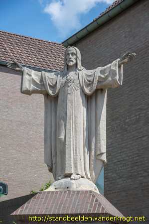Elsloo -  Heilig Hartbeeld