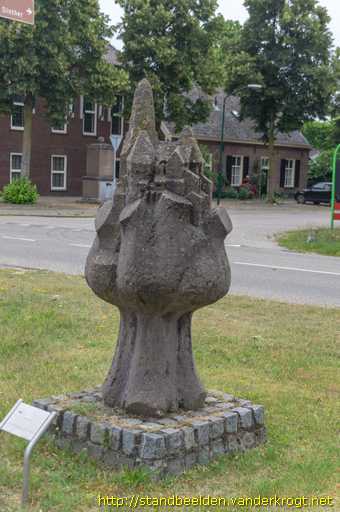 Heeswijk-Dinther -  De Pindullekesboom