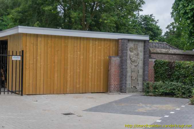 Heeswijk-Dinther -  Maria met Kind