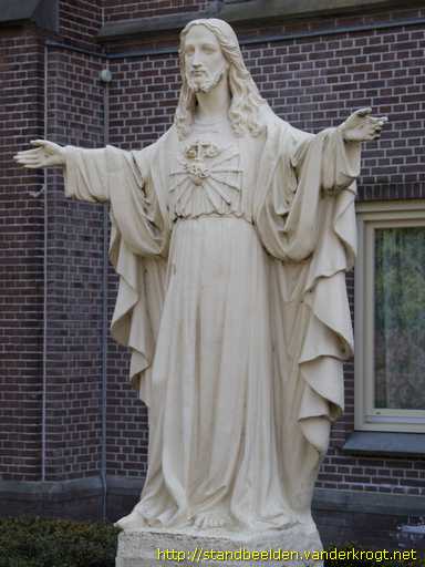 Huize Padua -  Heilig Hartbeeld