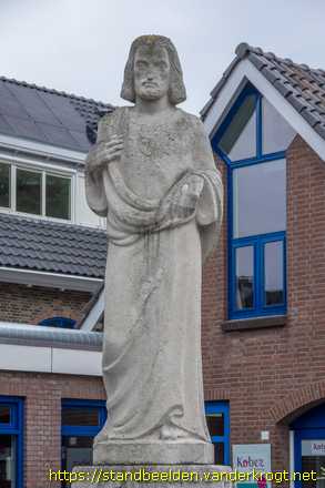 Breda -  Heilig Hartbeeld - Oorlogsmonument Belcrum