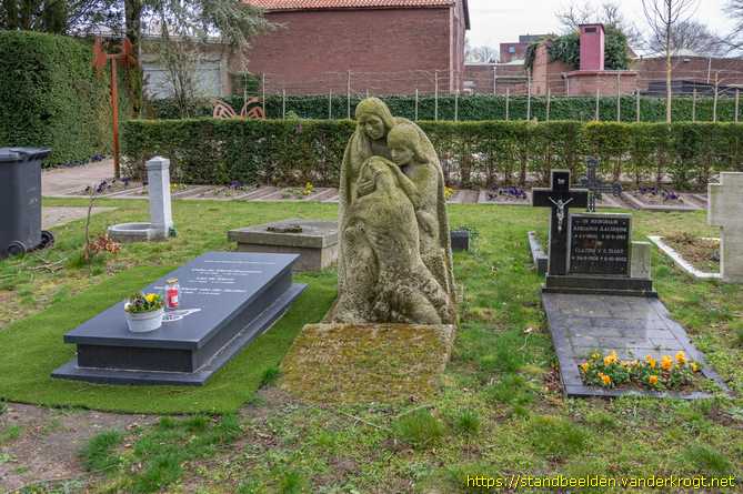 Breda -  Treurende weduwe met kind en dode man