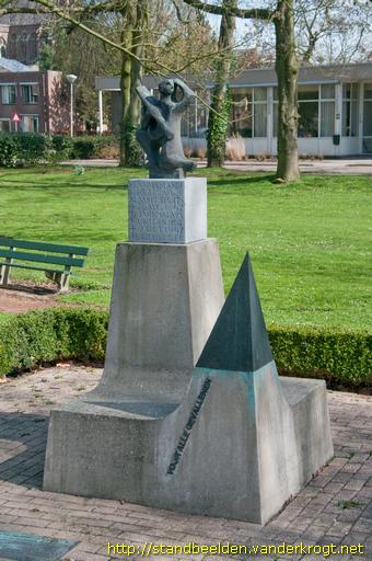 Etten-Leur -  Monument voor Gesneuvelde Militairen
