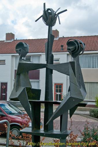 Etten-Leur -  Kinderen rond de meiboom