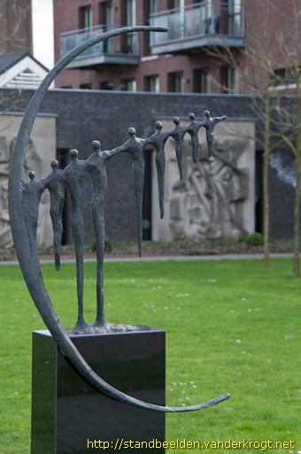 Etten-Leur -  Halve cirkel met figuren