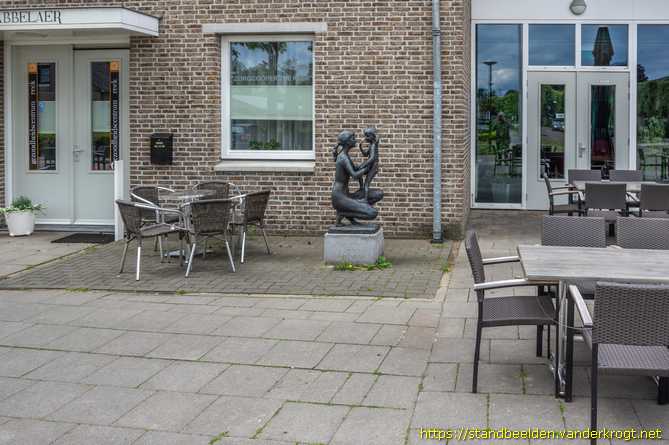 Reek -  Het leven wordt doorgegeven