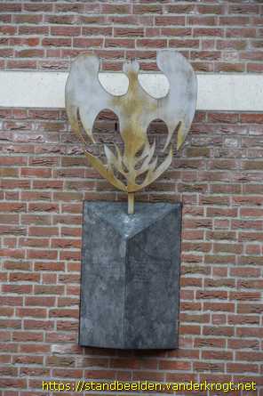 Schaijk -  Phoenix herrijzende uit de as