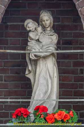 Schaijk - Maria met Kind