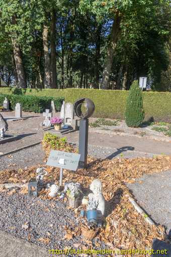 Langenboom -  Monument ongedoopte kinderen (?)
