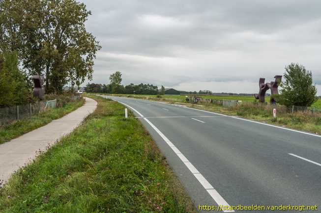Haren -  De Eenwording - Grenskunstwerk Oss-Ravenstein