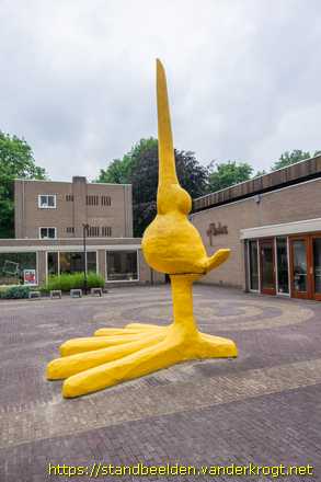 Oss - Met beide voeten op de grond