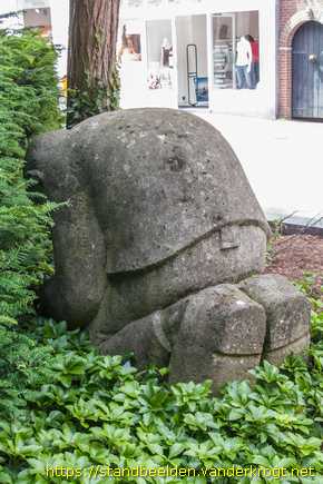 Roosendaal -  Knielende boer
