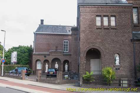 Tilburg -  Johannes de Doper, Sint Dionysius en Sint Henricus