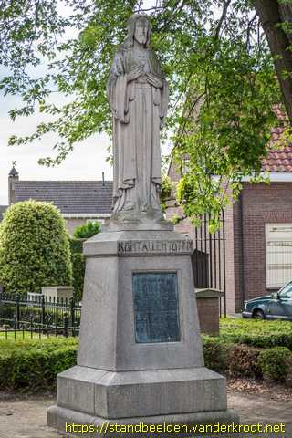 Zijtaart -  Heilig Hartbeeld