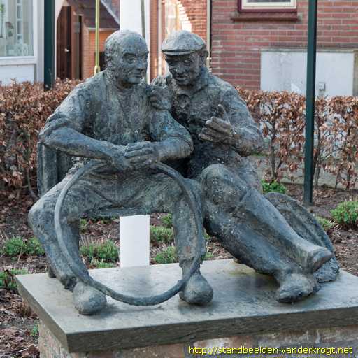 Werkendam -  De Hoepmaker en de Visser