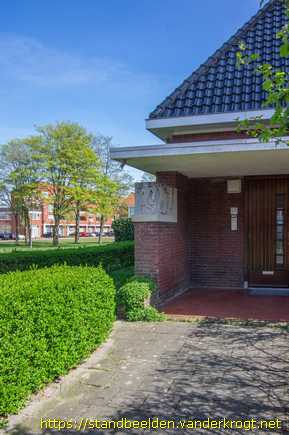 Alkmaar -  Spelende jongens en meisjes
