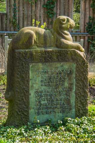 Amsterdam -  Monument voor C. Kerbert